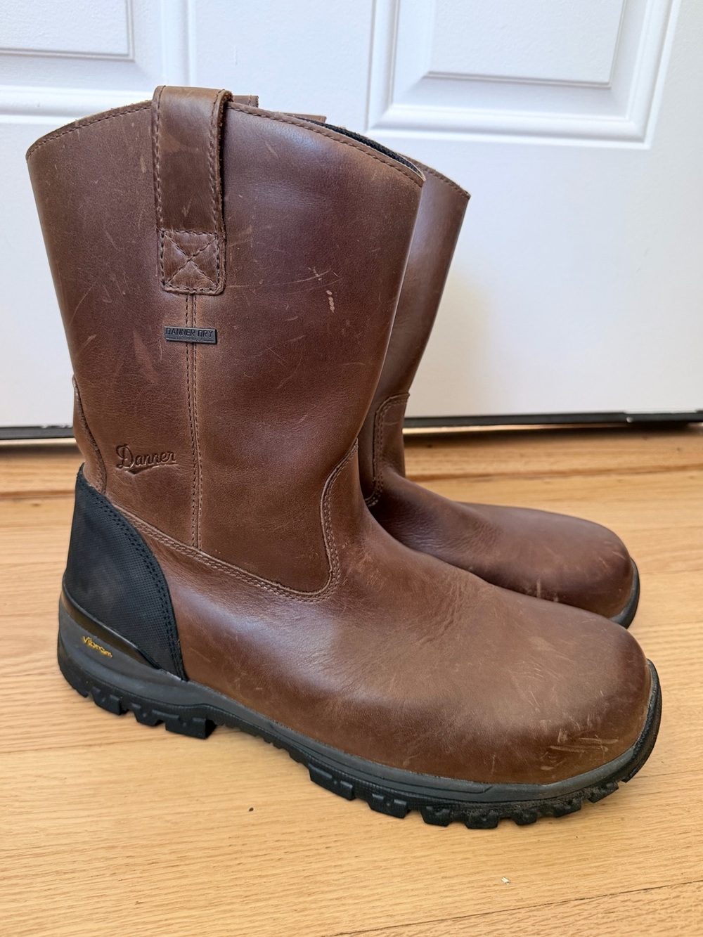 Danner Stronghold Waterproof boots Composite Toe Pull-On Work Boot 16746 size 11